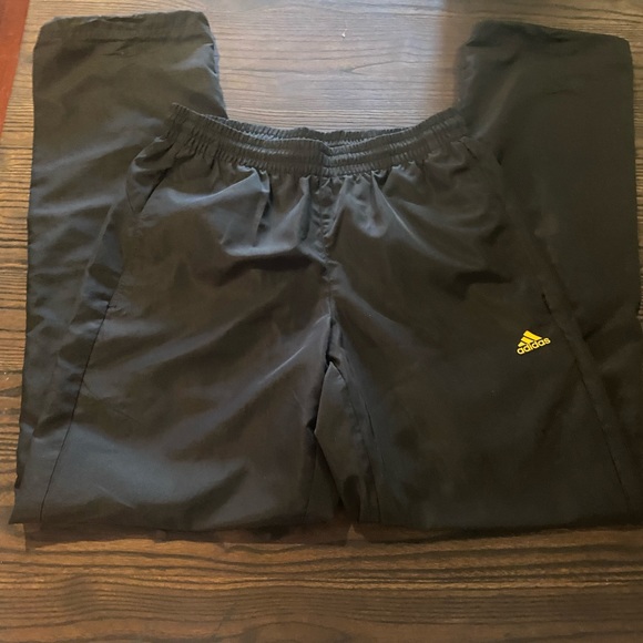 Adidas Men Windbreaker Track Pants Black Gold Lightweight Gym Running - Picture 7 of 10